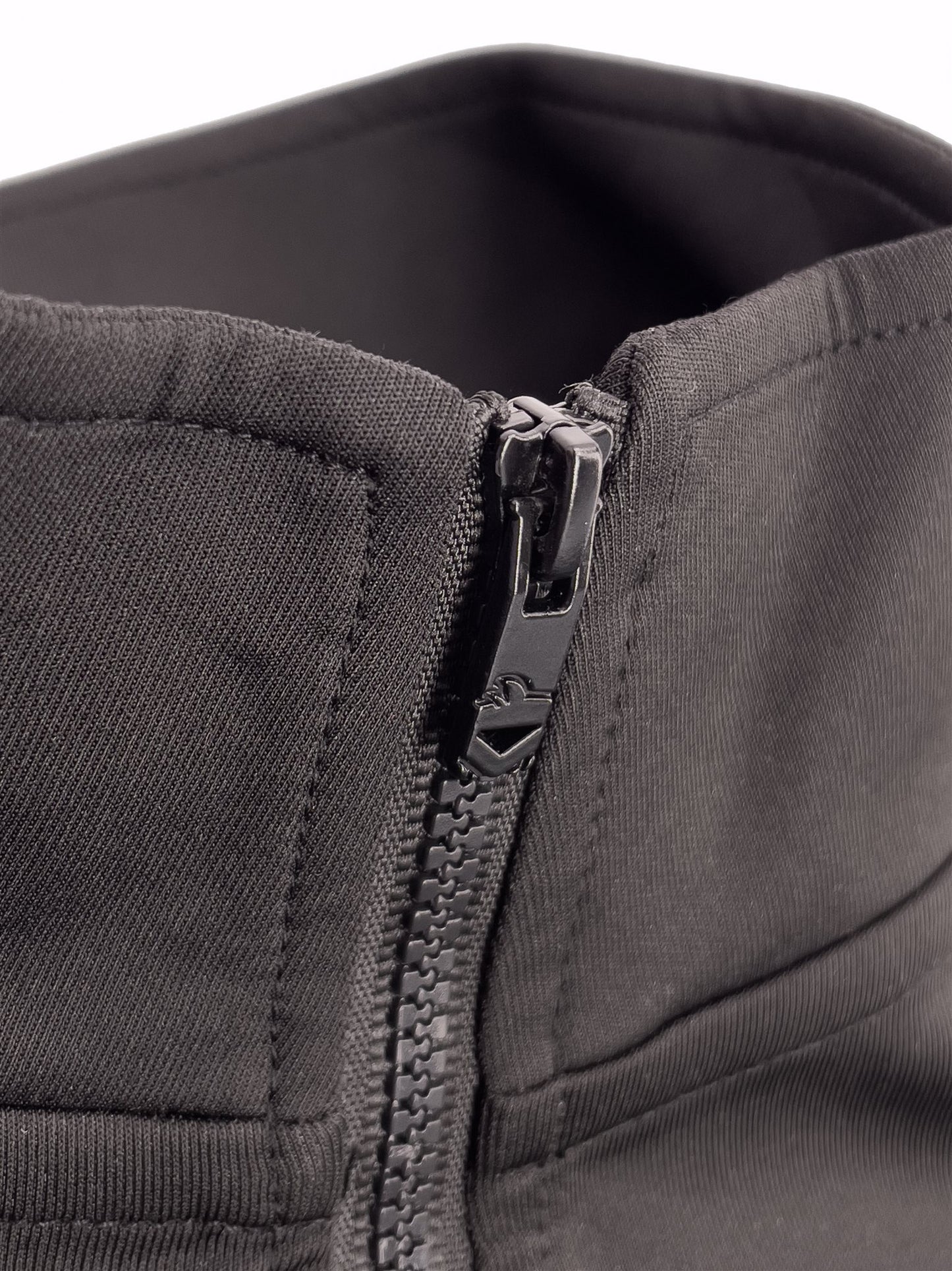 JR. Victory Tracktop