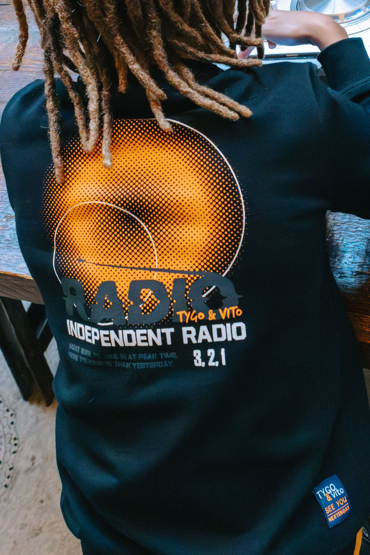 TYGO & vito Sweater Silver