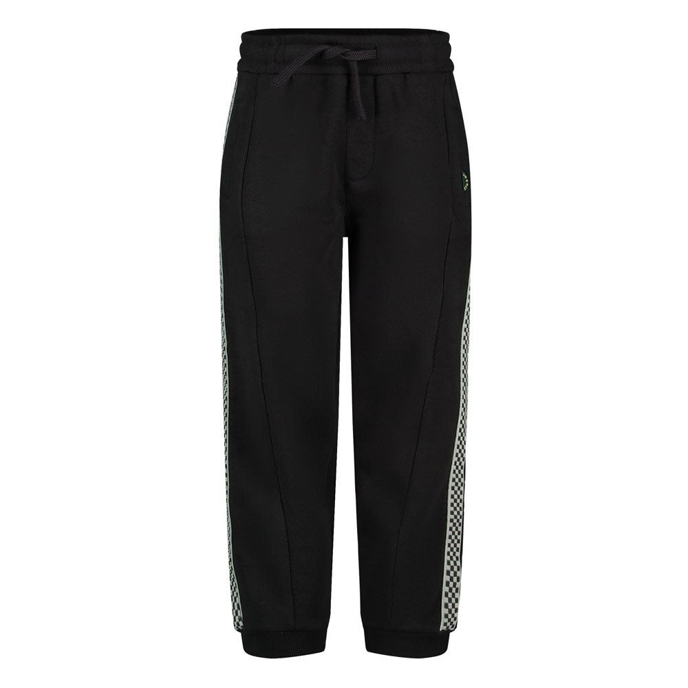 Sturdy Loose fit