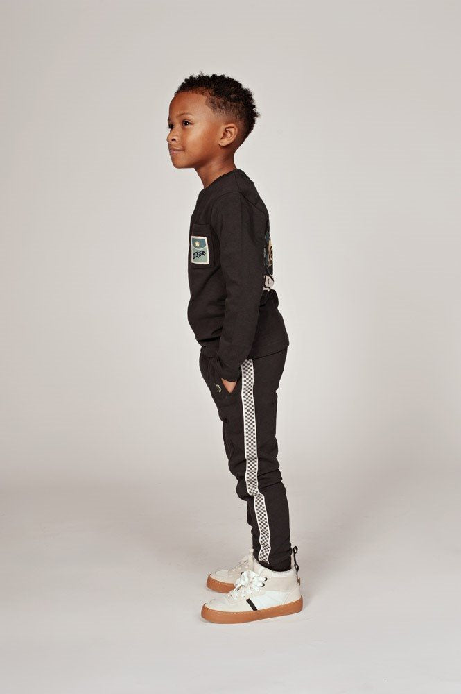 Sturdy Loose fit